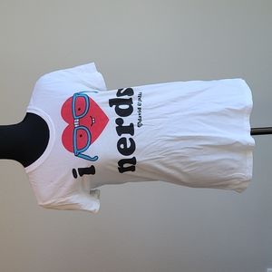 David & Goliath I Heart Nerds Women's Tee Size Large